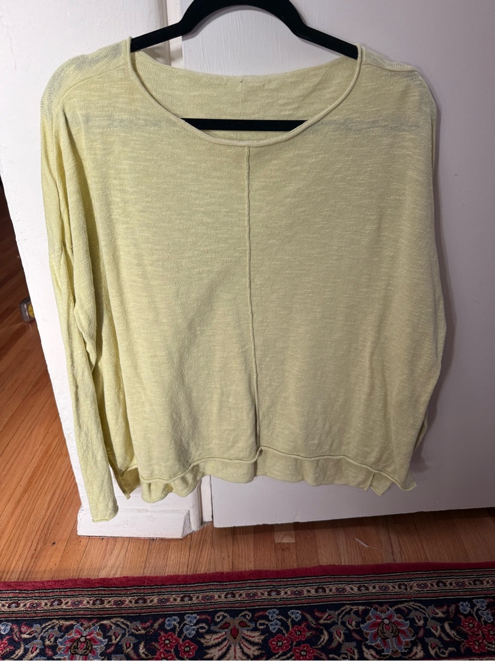 Lime Women’s Lightweight Sweater Top with 3/4 sleeves. Linen/Cotton
